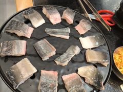 -臻牛烤肉