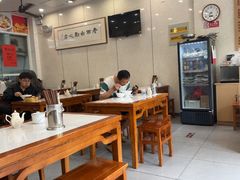 -老西白点心店