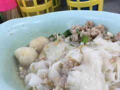 -榮泰米粉湯(Left Shop)