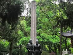 -汇龙潭