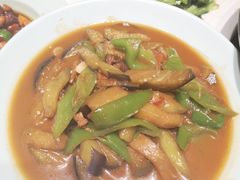 辣子西红柿牛肉烧茄子-驿楼兰·新疆菜(火车站店)