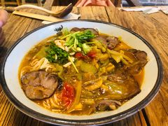 老坛酸菜牛肉面-三十三碗黄牛肉面(东原1891店)