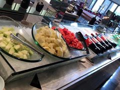 -飨食汇全日制餐厅·昆山皇冠假日酒店(九方店)
