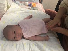 -爱的果实月嫂育婴师(世纪东方店)