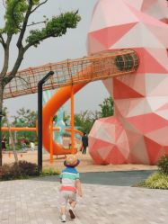 -季高兔窝窝亲子园(上海薰衣草公园店)