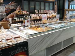 面包甜点陈列柜-美滋每客(太原龙湖苏宁百货店)