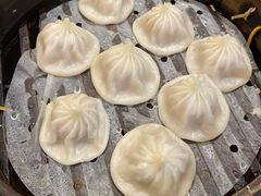鲜肉小笼-德兴馆(山西南路店)