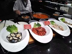 -四海一家自助餐(益田假日广场店)