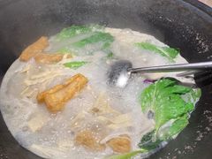 -陈大锅·岳阳鱼馆·地道岳阳菜(美食街店)