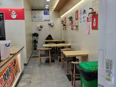 用餐区-蜜雪冰城(万象新城商业街店)