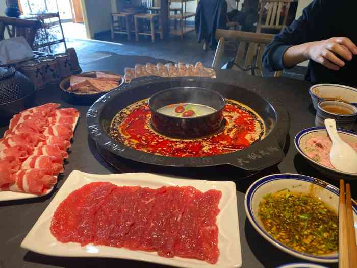 重庆大枫火锅-"在无锡上学的时候想去吃,奈何南下塘的太火.