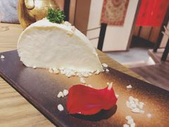 恋爱中的古丽-那时新疆·若羌(经纬汇店)