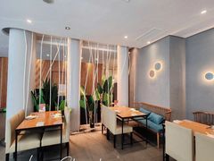 -莲餐厅·湖北菜·藕汤是头牌(愚园路店)