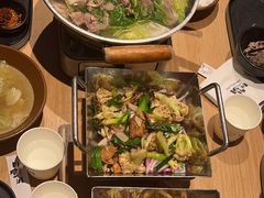 -川堂风·跷脚牛肉·乐山爆炒(宝山日月光店)