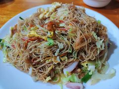 海鲜炒粉干-温州一家人美食(西木头市店)