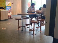 大堂-麦当劳(咸阳人民路店)