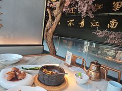 -桂满陇·西湖船宴(雨花店)