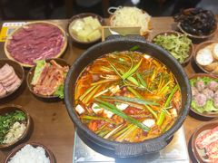 -黔有有贵州酸汤夺夺粉火锅(五味十字店)