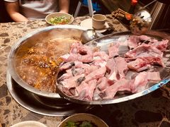 -肖肖酸萝卜鱼火锅(总店)