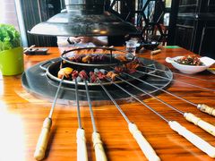 李逵烤五花-炭虎子水浒烤肉(梦时代店)