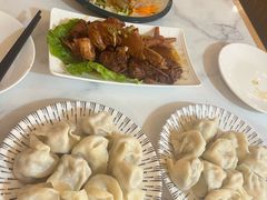 铁锅柴鸡-叁拾壹克饺子·东北菜(国贸店)