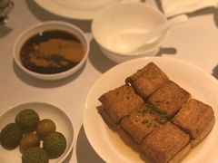 招牌炸豆腐-红雀围·海鲜火锅(陆家嘴中心店)