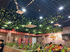 -邹家军铁锅炖(杨家湾店)