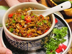 -雀舞云南菜(天津天河城购物中心店)