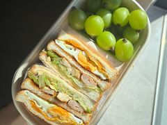 -元一希尔顿酒店·鲜切牛肉火锅禅自助餐厅