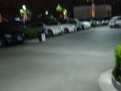 -万象城-停车场