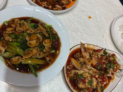 -辣小妮de川菜馆(红旗Mall店)