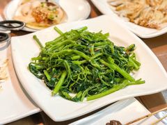 椒腐炒通心菜-十三道烧烤(保利西街店)