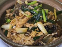 支竹炆鱼头-幽优农庄·森波拉特色本地农家菜