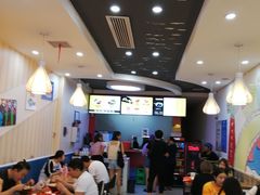 大堂-螺小胖柳州螺蛳粉(钟楼总店)