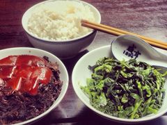 梅干菜扣肉-咸亨酒店•非遗绍兴菜•中华老字号(堂吃餐厅)