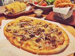 -I HOLIC艾豪丽披萨(KKone店)