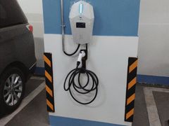 -新世界新丸中心-地下停车场