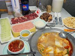 -古乐牛香•鲜牛肉牛杂火锅(系马桩总店)