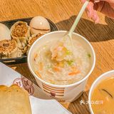 在郑州有好多家店铺!不怕找不到 再忙也不要忘记吃早餐哟