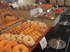 -圣丰索菲特·2 On 988 Café 自助餐厅