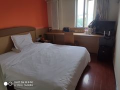 -7天酒店·北京学院路六道口地铁站店