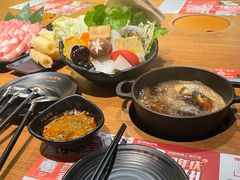 -呷哺呷哺(普陀乐购真北店)