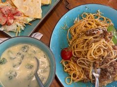 -蓝壁虎咖啡酒馆