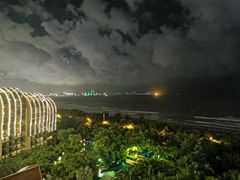 -三亚湾海居铂尔曼度假酒店