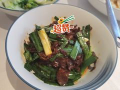 红皮蒜香腊牛肉-老湘亲·品鉴湘菜(湖里店)