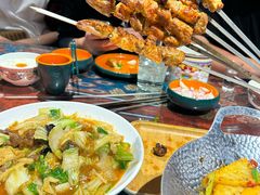 -乡村馕坑肉·烧烤·新疆菜·本地人更爱吃(阿勒泰首店)