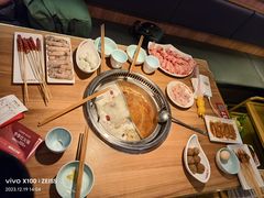 -季季红火锅(柳州广惠商业店)