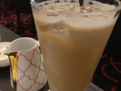 -Salon de The de Joel Robuchon(外滩18号店)