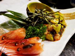 三文鱼牛油果色拉-角落里(中山公园店)