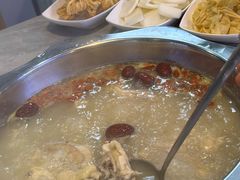 -光头药膳鸡(莱茵小镇店)